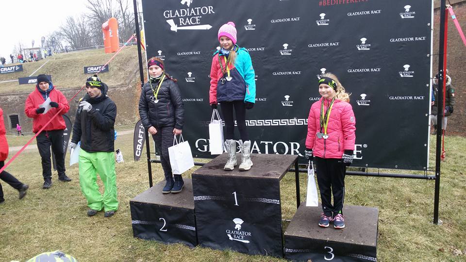 Ani�ka T�zlerov� bronz